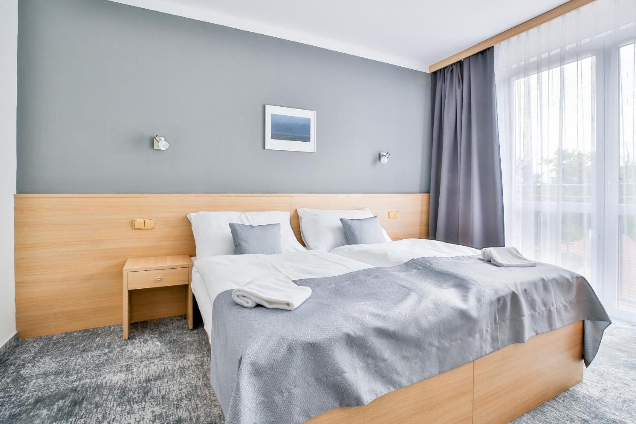 Lh Parkhotel Hluboka Nad Vltavou Congress & Wellness Esterno foto