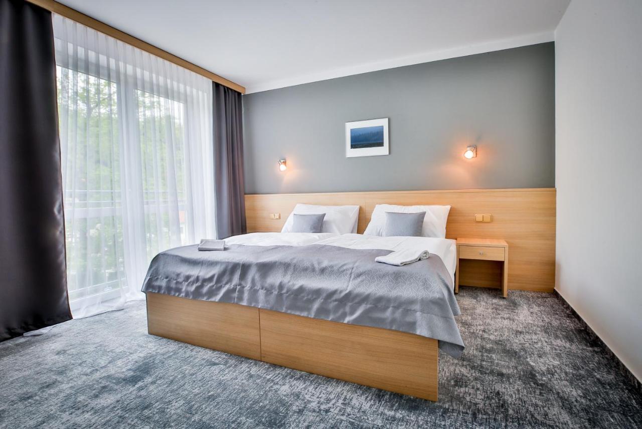 Lh Parkhotel Hluboka Nad Vltavou Congress & Wellness Esterno foto
