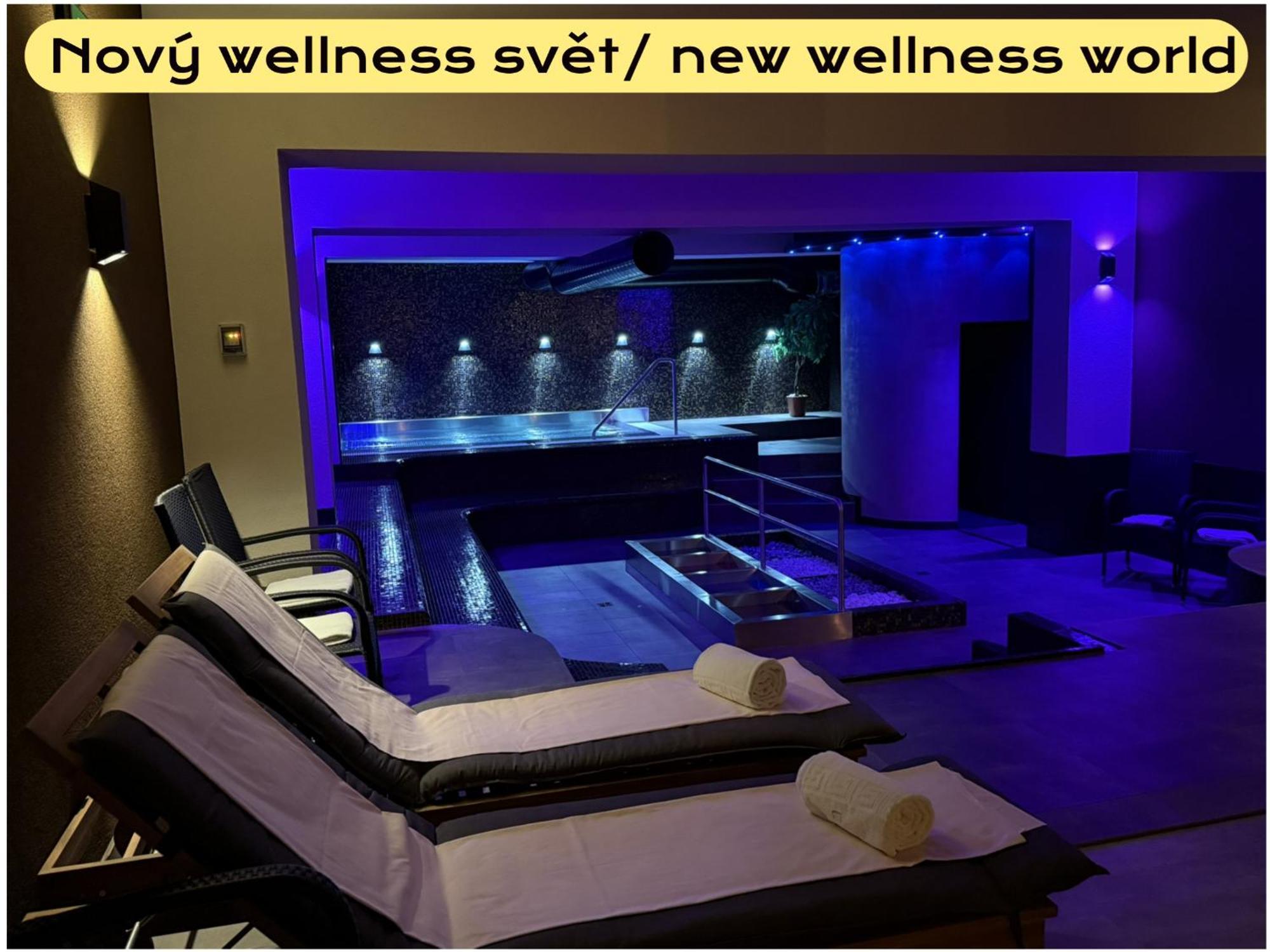 Lh Parkhotel Hluboka Nad Vltavou Congress & Wellness Esterno foto